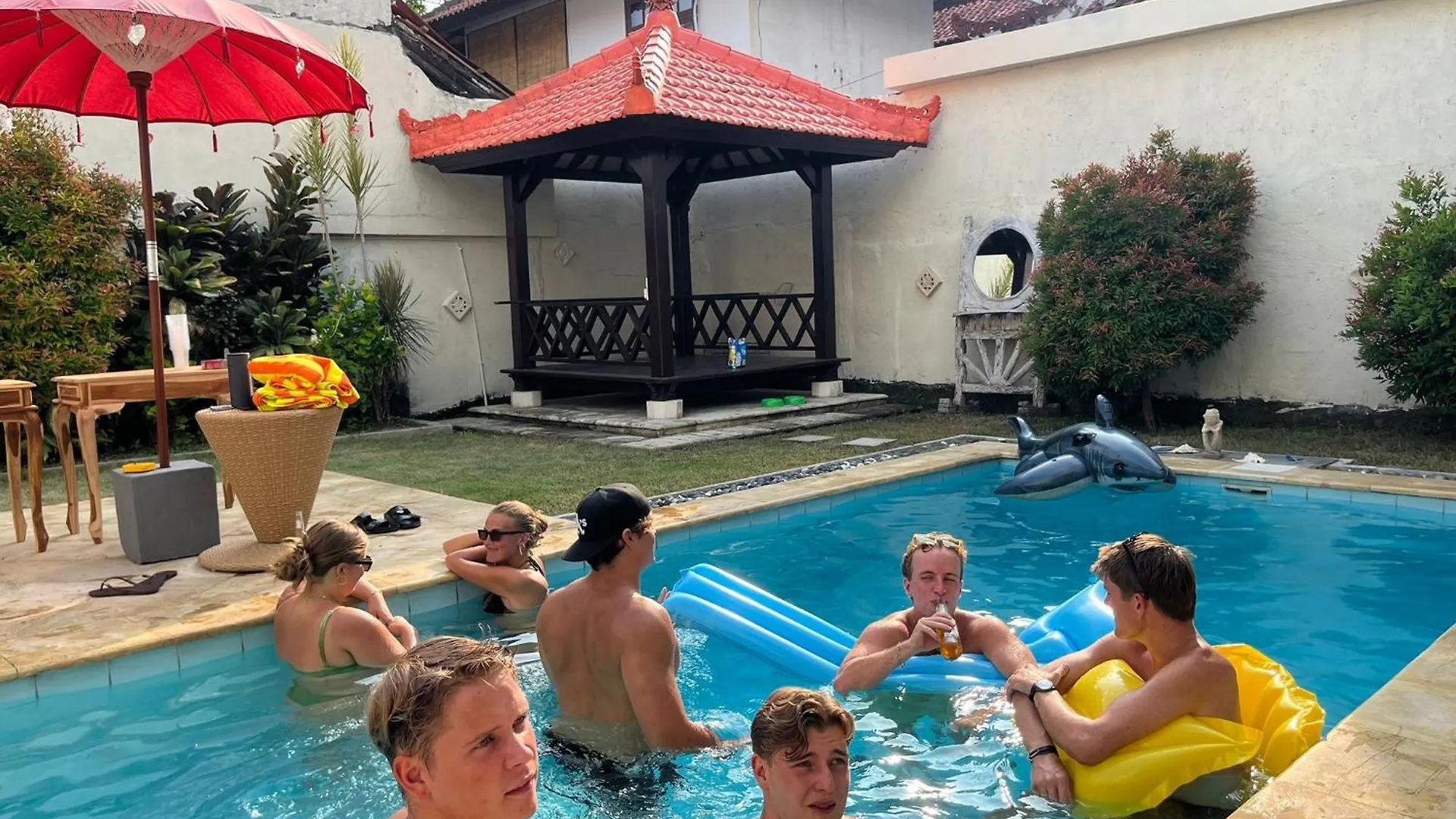 Villa Chunga-Changa Double Six Seminyak